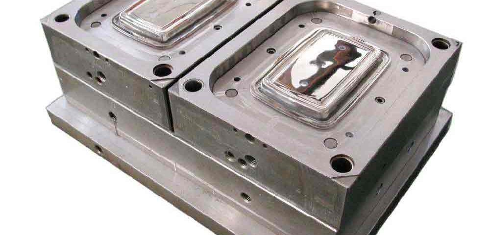 Discussion-on-the-Development-of-Plastic-Injection-Mold-Machine-in-China